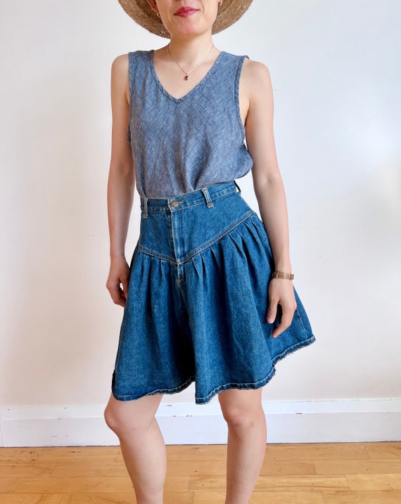 Vintage Flax blue linen tank top with V neck - image 2