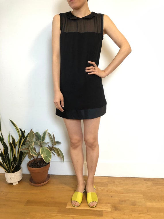 vintage peter pan collar dress