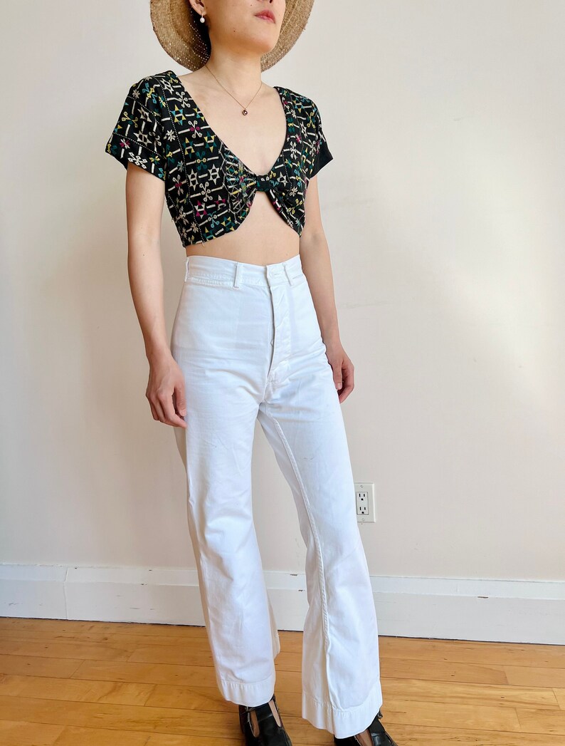 Vintage black cotton embroidered crop top image 1