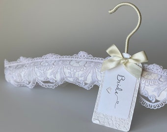 White Wedding Dress Hanger.Personalized Hanger.Bridal Hanger. Wedding Hanger Names. Gift Bridetobe Hanger.Gift Bridesmaid Hanger.