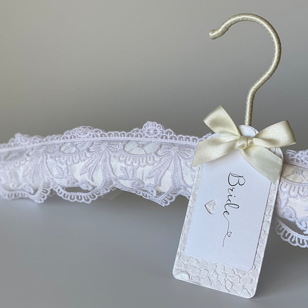 White Wedding Dress Hanger.Personalized Hanger.Bridal Hanger. Wedding Hanger Names. Gift Bridetobe Hanger.Gift Bridesmaid Hanger.