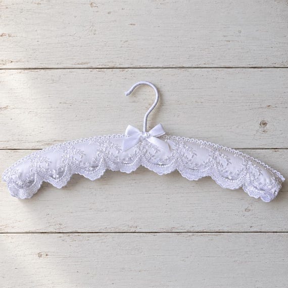 Luxury Wedding Dress Hanger, White Lace Bridal Hanger, Custom Wedding Keepsake, Bridal Shower Gift