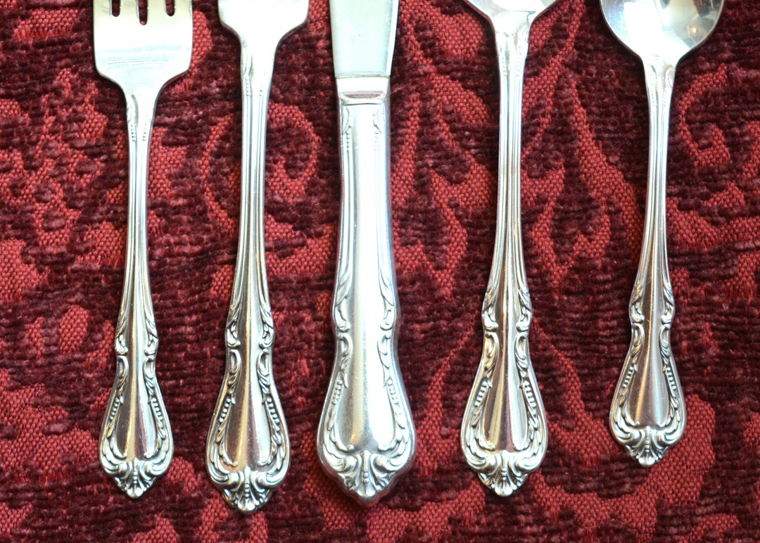 1958 Chalice/harmony/jasmine Pattern Flatware Seven 5 Piece Place