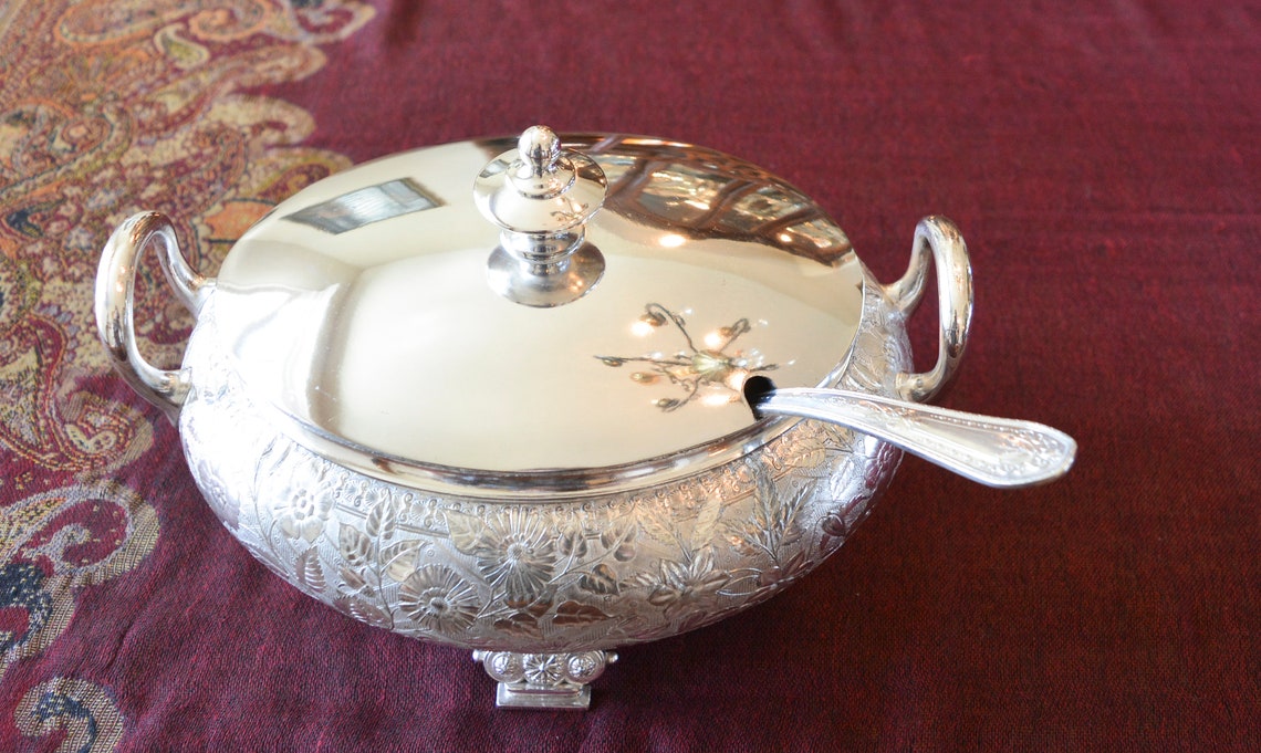 ANTIQ. VICTORIAN MERIDEN B. COMPANY QUADRUPLE PLATE #7 U.S.A. LUCKY