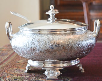 Antique Meriden Quadruple Plate Tureen -  Aesthetic Period Silver Plate - Soup Tureen - Notched Lid - Spoup Ladle - 19th Century Silver