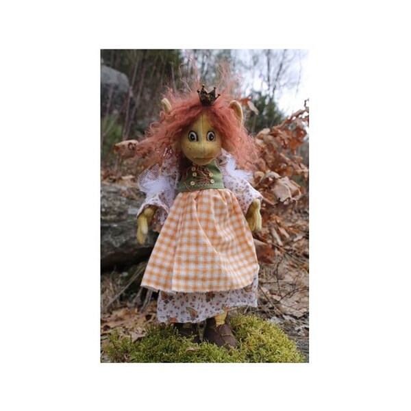 DC148 -   Huldfrejya, The Troll Queen Craft Pattern by "Jennifer Carson, The Dragon Charmer"