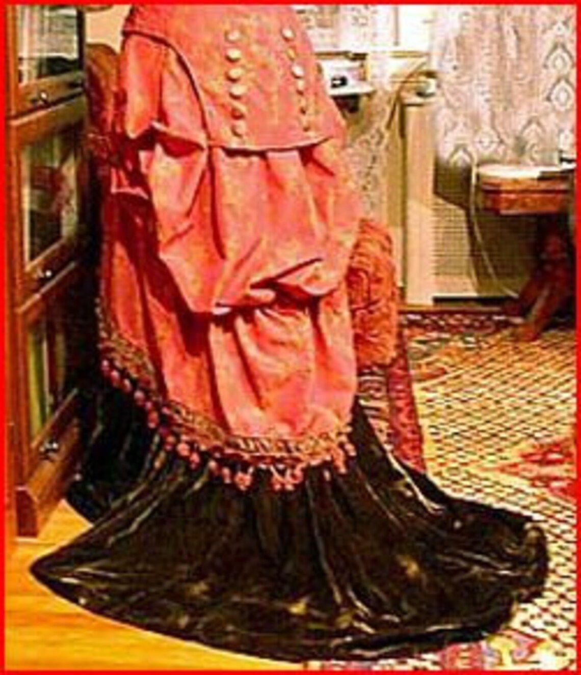 TV225 1878 Fantail Skirt Sewing Pattern by Truly Victorian | Etsy