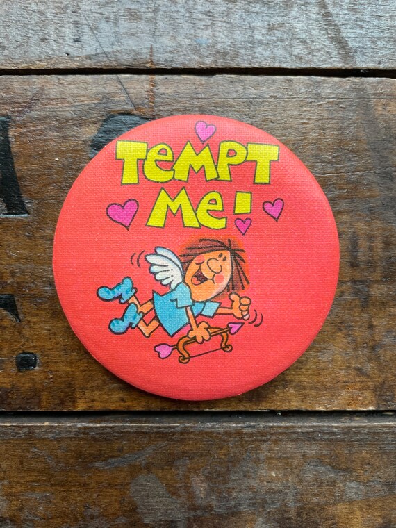 Hallmark Valentine’s Day Novelty Pin/Button/Badge… - image 2