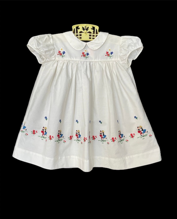 Ersons Embroidered White Dress, Made in Switzerla… - image 1