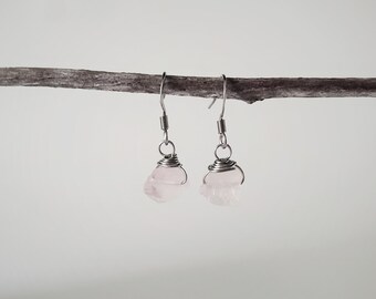 Raw Rose Quartz Crystal Earrings, Quartz Point Earrings, Crystal Earrings, Rose Quartz Earrings, Minimalist Earrings, Dangle Earrings