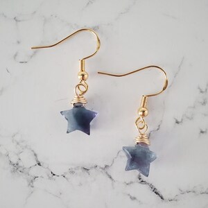 Fluorite Star Earrings, Fluorite Earrings, Gold Star Earrings, Dangle Earrings, Wire Wrapped Jewelry, Star Lover Jewelry, Silver Earrings afbeelding 2