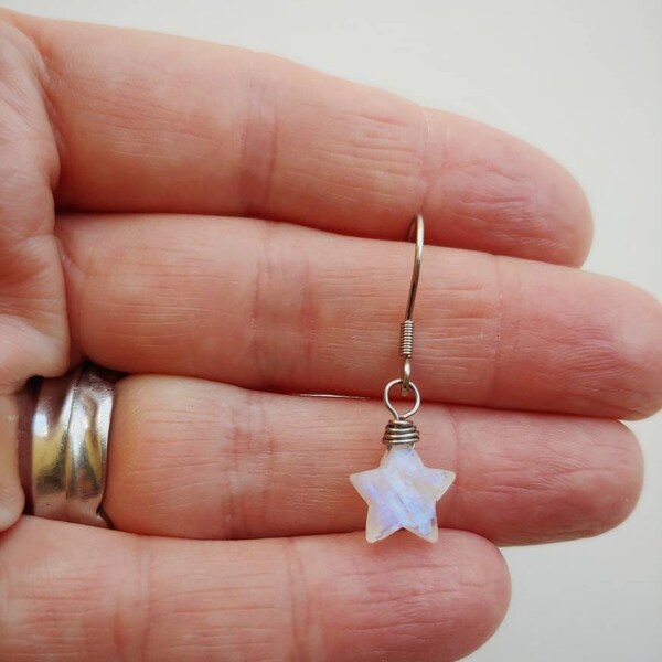 Moonstone Star Earrings, Moonstone Earrings, June Birthstone Earrings, Star Earrings, Wire Wrapped Jewelry, Star Lover Jewelry