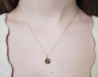 Peridot Star Necklace, Star Shaped Necklace, August Birthstone Necklace, Simple Peridot Necklace, Wire Wrapped Peridot Necklace