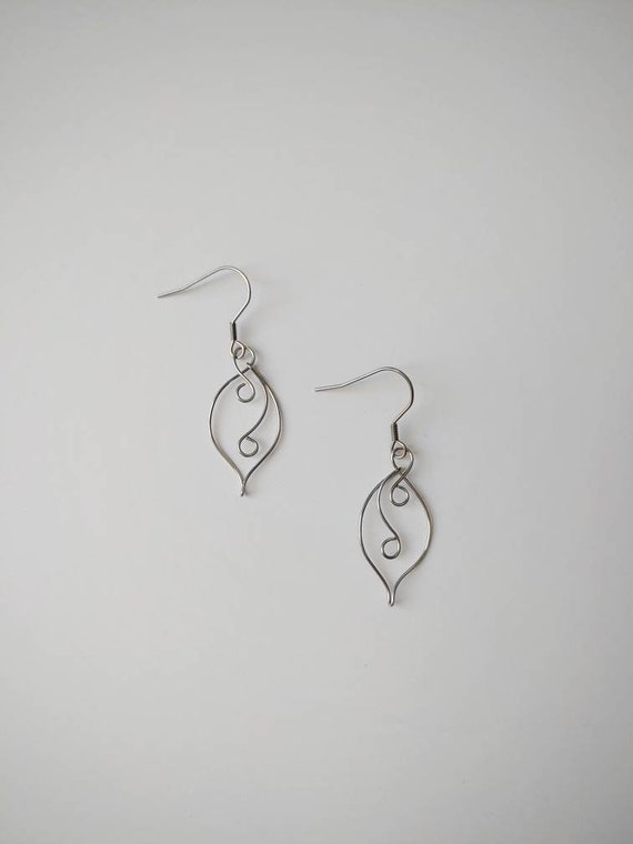 Wire cheap leaf earrings
