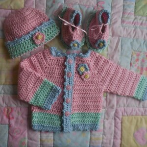 pink baby sweater, baby cardigan, baby girl outfit, baby girl dresses, infant sweater, crochet baby sweater, baby girl clothes, baby gift