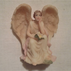 Seraphim Angel by Roman, Ophelia Heart Seeker, Seraphim Classics, 1995, 63659, 4 inch angel, no box, small angel figurine, angel seraphim