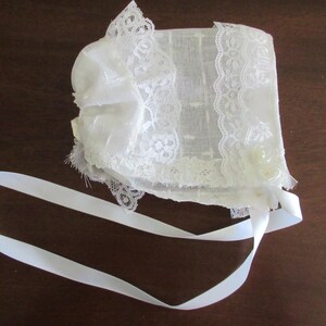 baby girl bonnet, white baby bonnet, baptism bonnet, baby girl baptism lace bonnet, baby blessing hats, newborn hat, christening bonnet