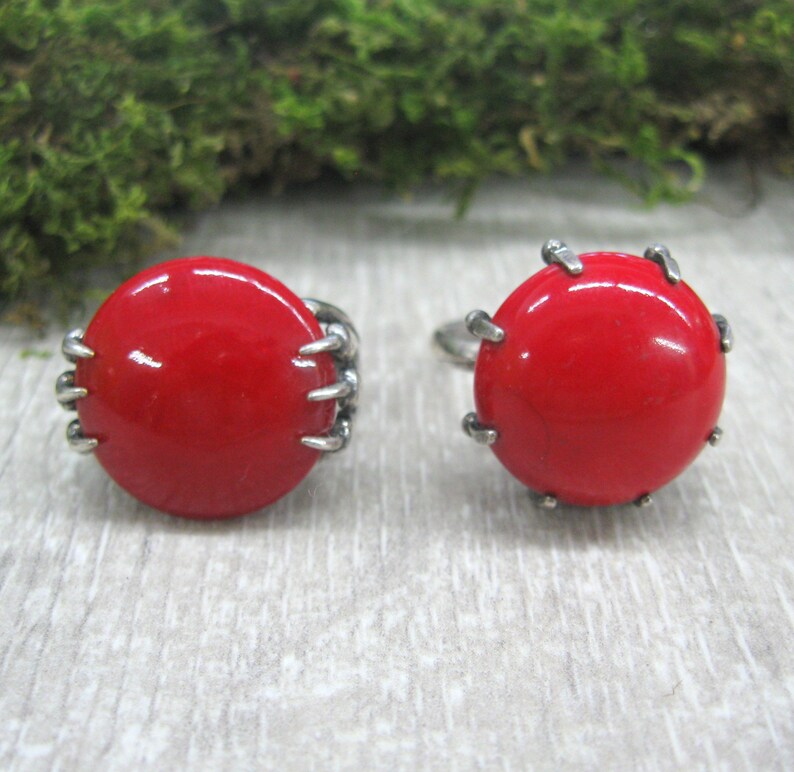 Vintage Silver Statement Ring With Deep Red Round Stone Etsy