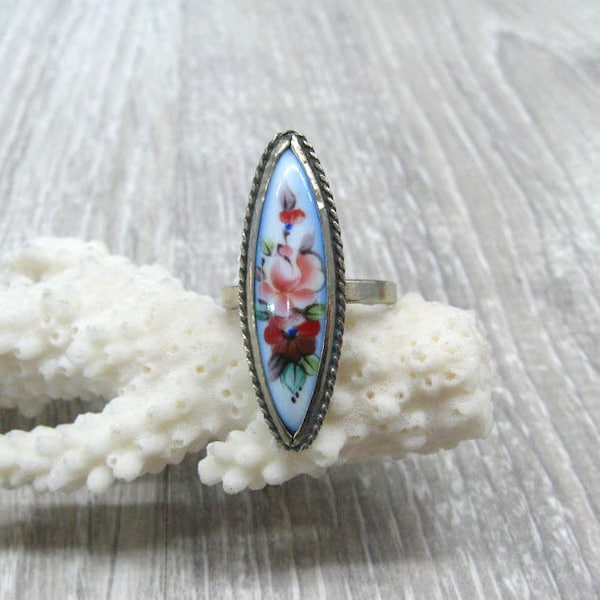 Rostov finift enameled ring Red rose ring Russian finift enamel jewelry marquise statement ring for her Vintage collectible romantic jewelry