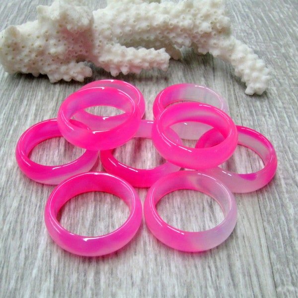 Hot pink agate gemstone band ring size4 6 7 8 9 10 carved stone band ring for woman Magenta pink dyed agate jewelry