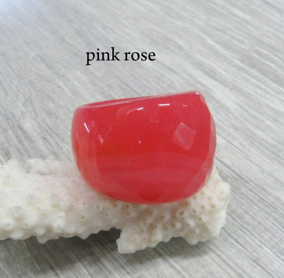 Hot Pink carved stone Big rings dyed agate ring s… - image 6