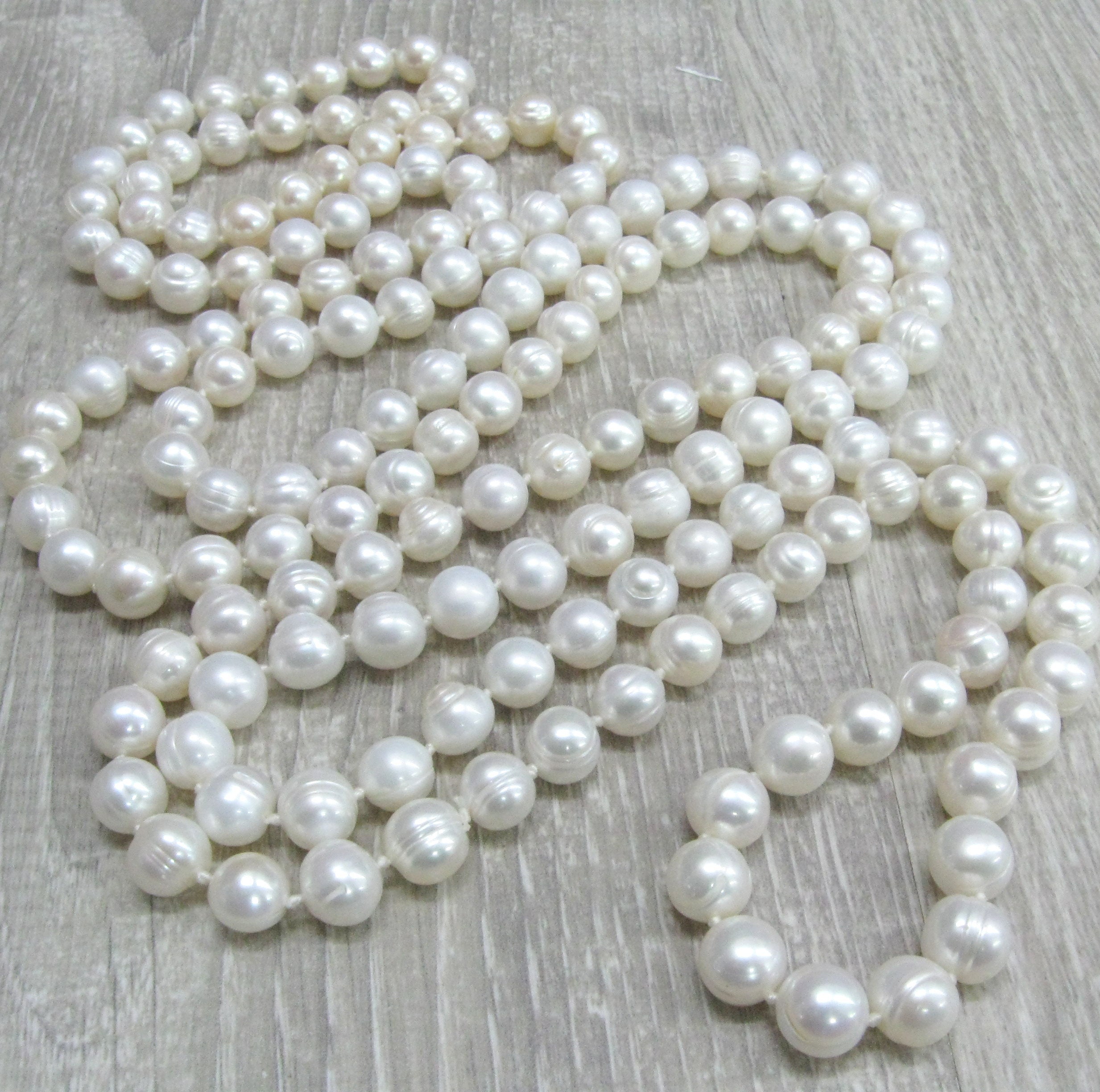 9CT GOLD GENUINE WHITE FRESHWATER PEARL NECKLACE by Pearl Island 9CT GOLD GENUINE WHITE FRESHWATER PEARL NECKLACE by Pearl Island