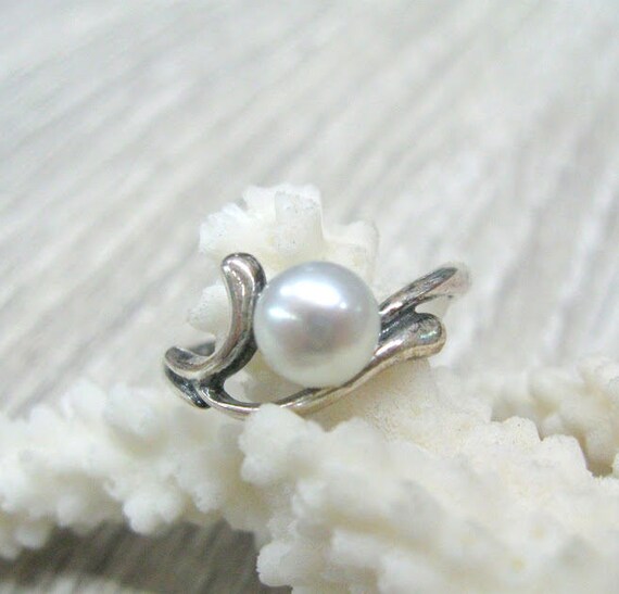 Petite Freshwater pearl rings affordable pearl je… - image 5