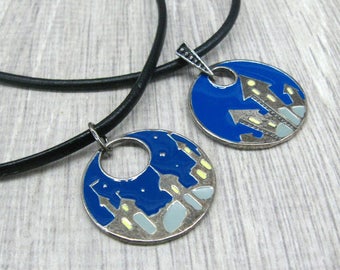 Vintage Blue enamel pendant on leather cord Night sky Cityscape necklace round enamel necklaces hot enamel art Russian vintage blue jewelry