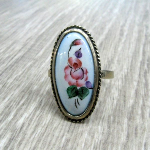 Russian retro enameled ring USSR Vintage folk art Rostov finift enamel painted jewelry oval statement ring for woman Rose flower jewelry