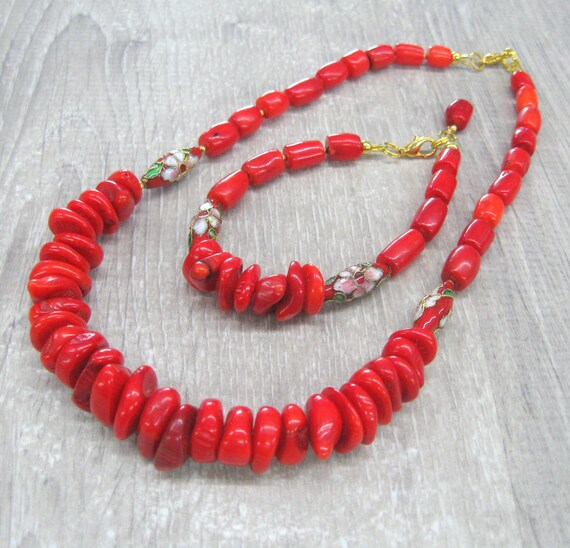 Red coral necklace and bracelets natural coral jewelry set with red cloisonne enamel beads Gift for Mom and Daughter sisters bracelet pair