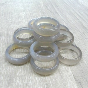 Natural light gray agate solid stone band rings size 6 7 8 9 10 gemstone rings carved stone unisex band his or her ring