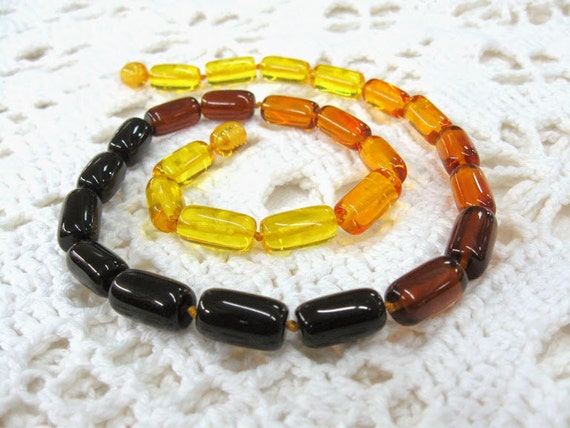 Beautiful Genuine Natural Baltic Amber Necklace Round Brown Polished Beads Screw 