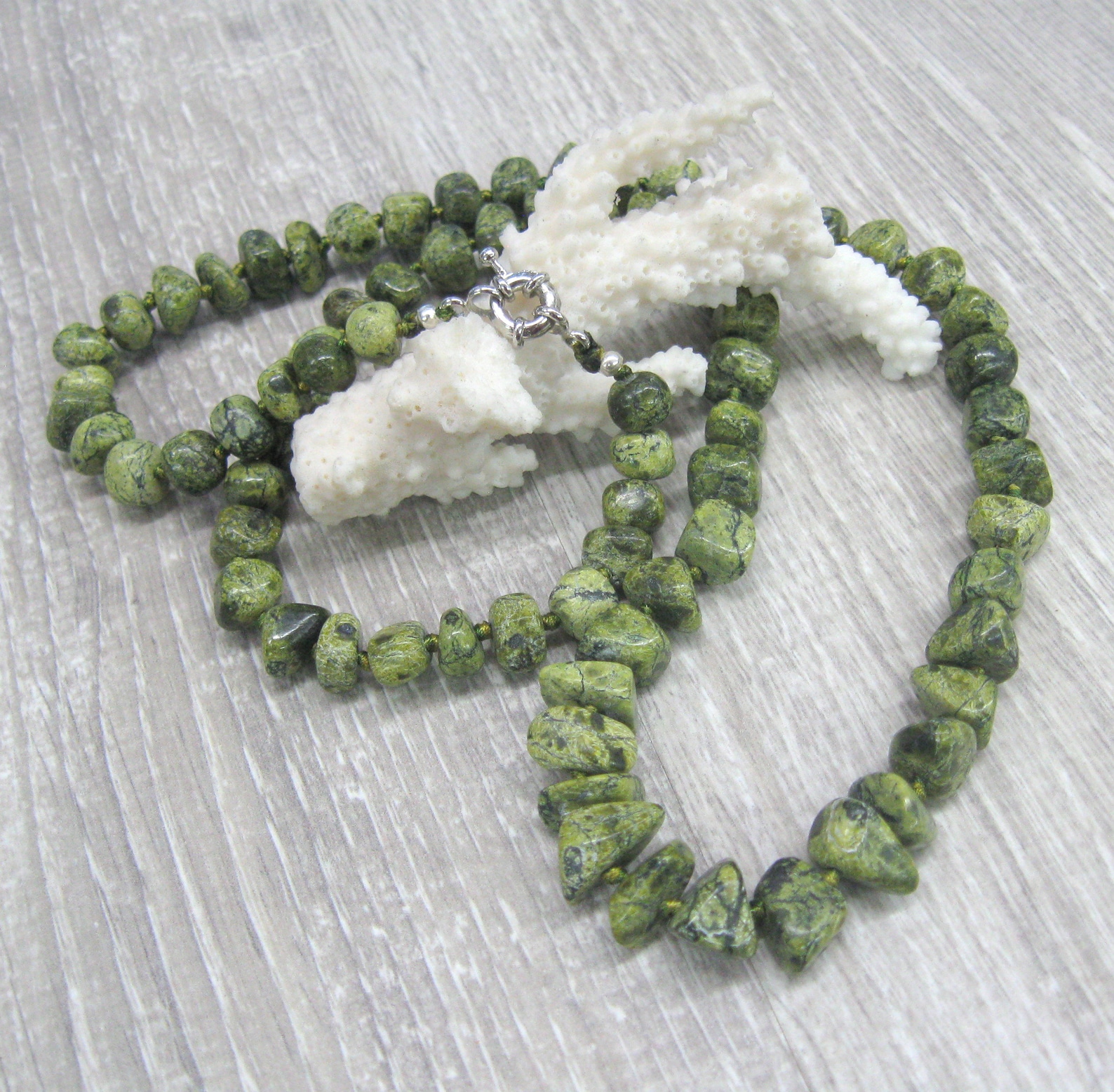 Olive Green Forest Green Russian Serpentine Gemstone Necklace Etsy