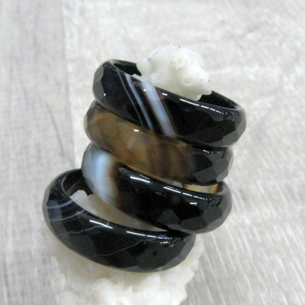 Black banded agate faceted rings size smal to large 3.5 4 5 6 7 8 8.5 carved gemstone rings black white brown agate jewelry metal free ring