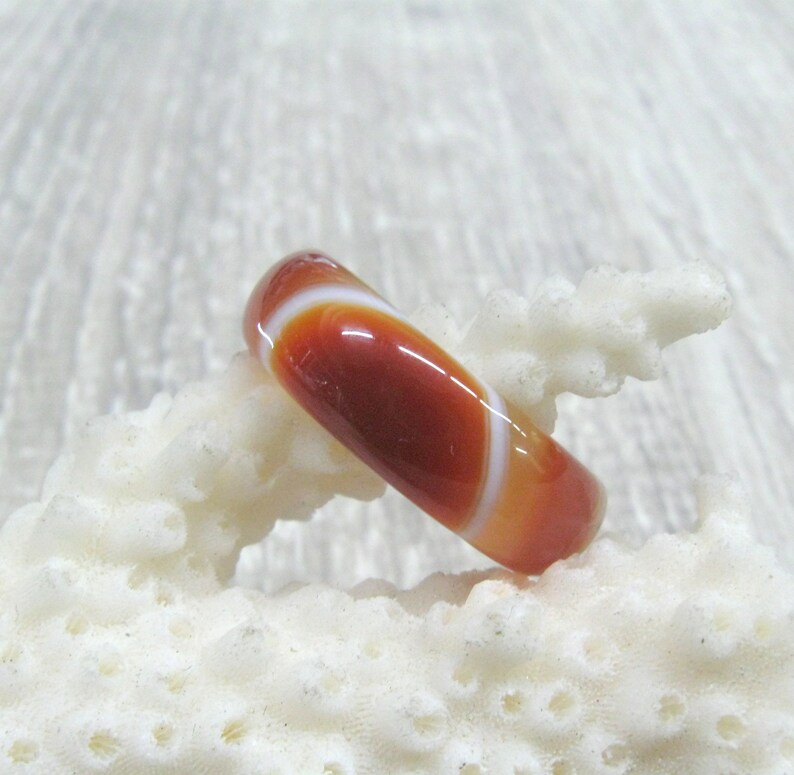 Bague Vintage En Agate Et Or Blanc 18 Carats - Taille 55 - Cornaline - Occasion