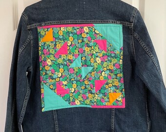 Gesteppte Patchwork Jeansjacke Upcycled Floral Boho Hell Sz L Gap Damen