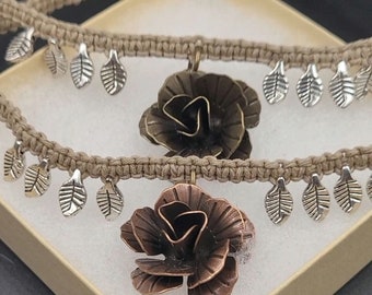 Flower Pendant Hemp Choker Necklace