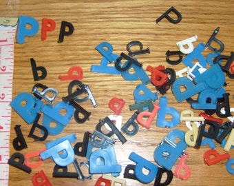 vintage LETTERS multi colored Pp  sign letters plastic small letters lot