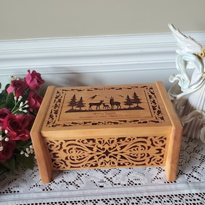 Deer Cremation Urn for Dad - Nature Lover Wooden Burial Box for Adult Ashes - Deer Hunter Wood Cremation Box - Personalized Outdoorsman Urn