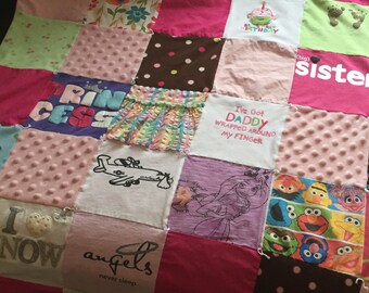 baby blanket out of baby clothes