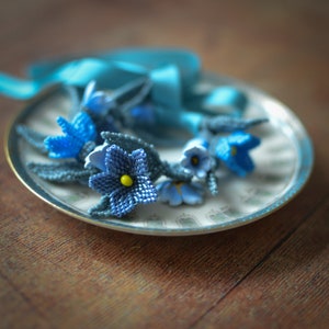 Blue Flower Garland Bracelet, Summer Floral Jewelery