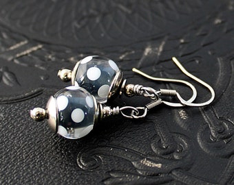 Gray Polka dot Lampwork earrings - Gray Handmade Glass bead earrings - Dainty earrings -Everyday earrings - Gift for classy women - Timeless