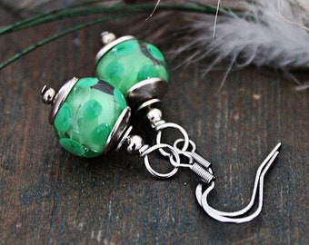 Polka dot Lampwork earrings - Light Green Handmade Murano Glass earrings - Dainty earrings - Green Everyday earrings - Gift for classy women