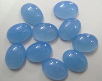 Lot Of Stunning AAA Quality 15 Pc Natural Blue Chalcedony 10x12 MM Oval Rose Cut Loose Gemstone .
