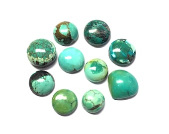Lote de 10 peças de turquesa tibetana natural em formato cabochão liso para confecção de joias.