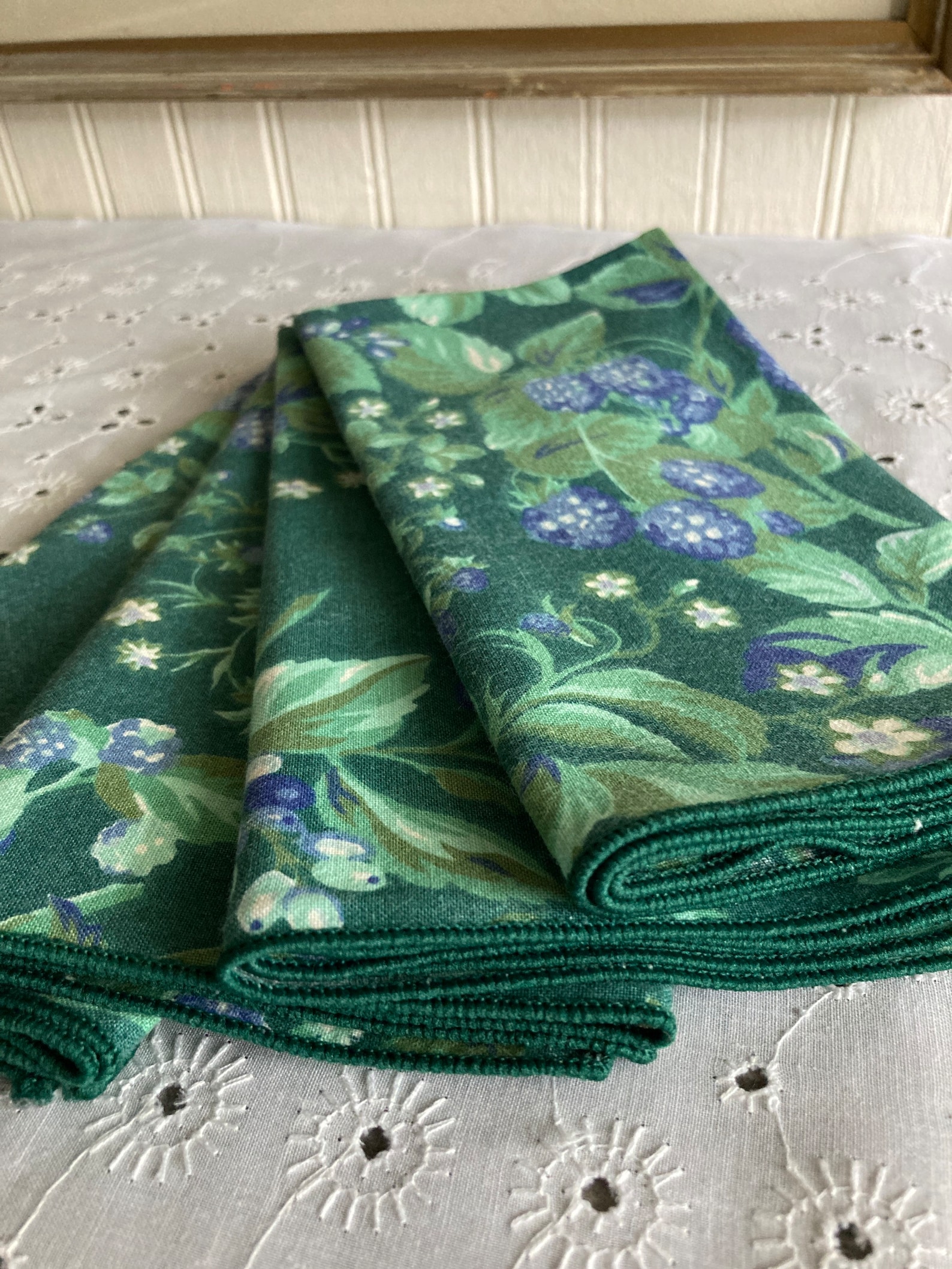 Laura Ashley Cloth Napkins /vintage Cloth Napkin Set/shabby Etsy