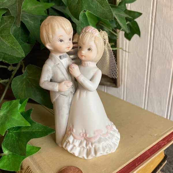 Vintage Wedding Cake Topper/Lefton Bride and Groom Christopher Collection 1985