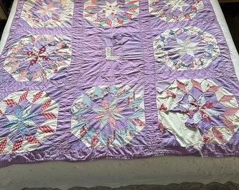 Vintage Cutter Quilt/Vintage Feed Sack Quilt AS IS/Shabby Chic Quilt/Vintage Handgemaakte Patchwork Quilt/ 53" x 50"