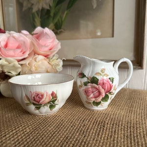 Vintage Sugar and Creamer Set/Royal Albert English Beauty