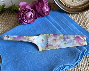 Porcelain Cake Server Floral/Vintage Pie Server/Formalities